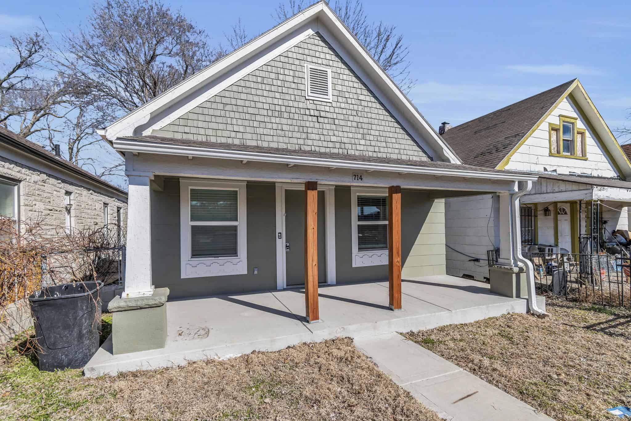 714 Splitlog Ave-102