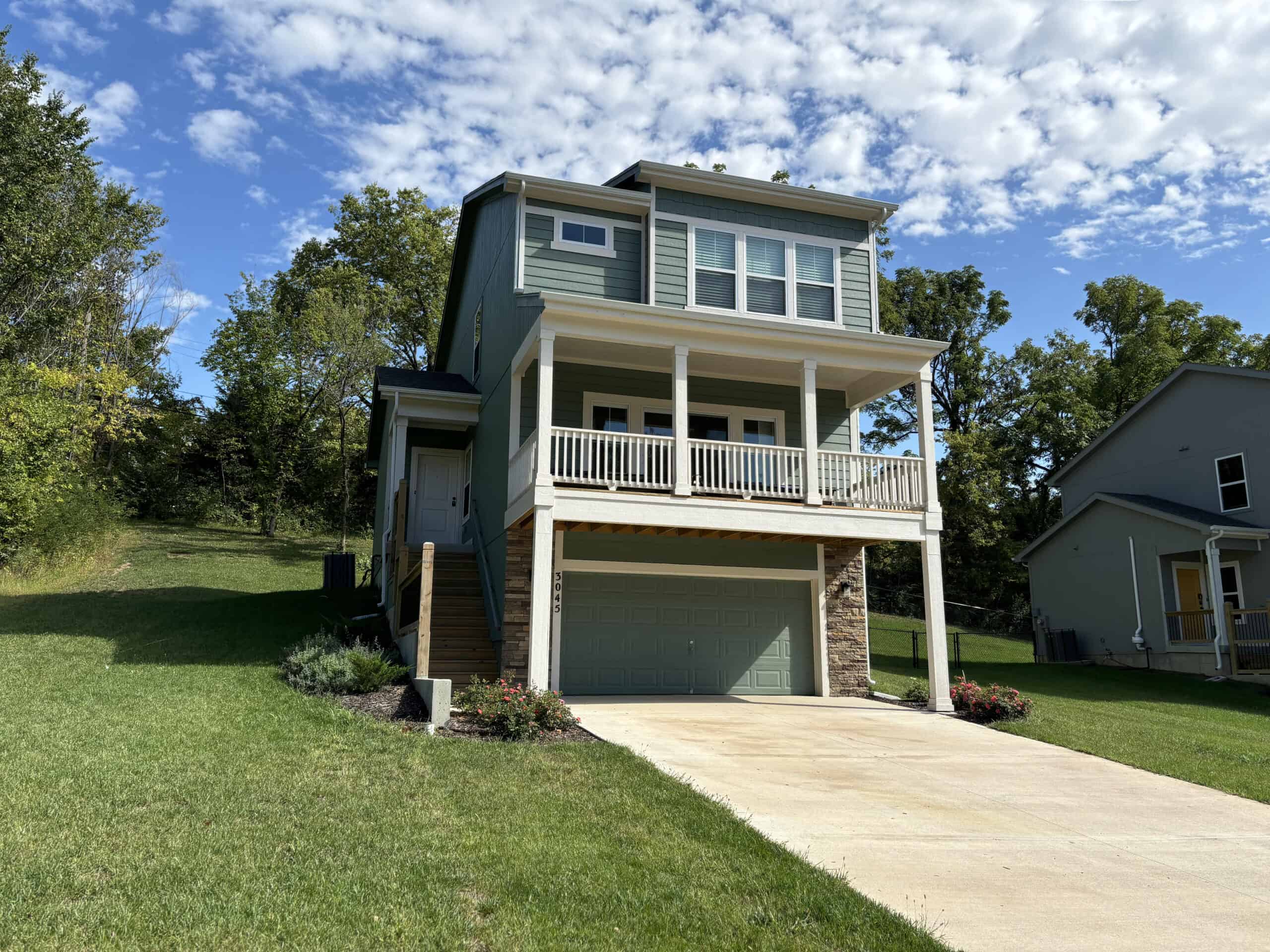 20240924_200533301_iOS